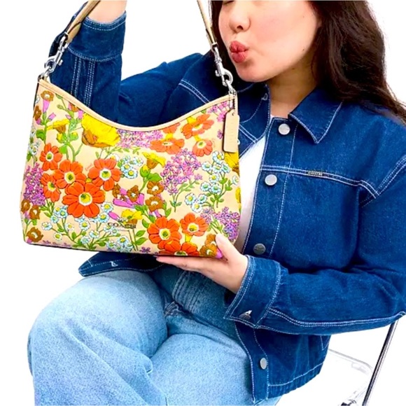 Laurel in floral print - Picture 8 of 8